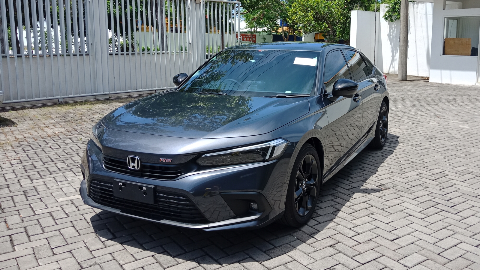 Mataram,Indonesia,Honda,Civic,1.5tc,Rs,Cvt,Meteoroid,Gray,Mataram