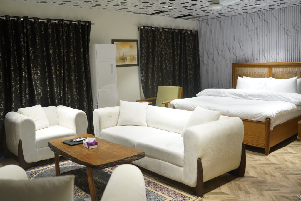 Signature Room